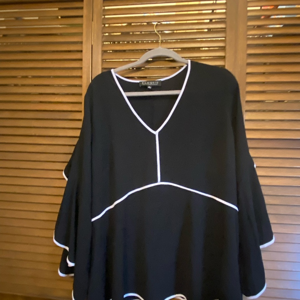 Eloquii Black Blouse with White Trim